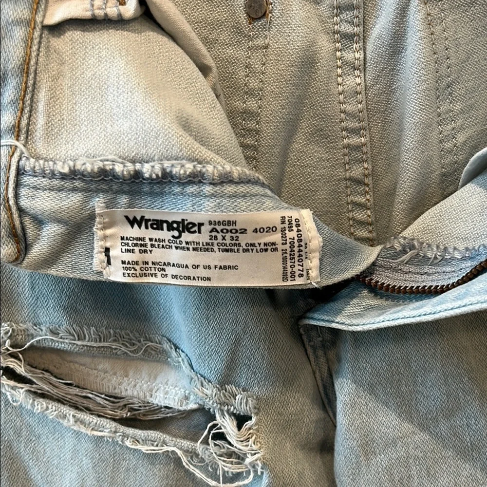 Wrangler Light Blue Distressed Jeans